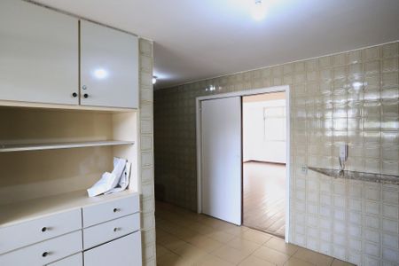 Apartamento para alugar com 220m², 4 quartos e 2 vagasCozinha