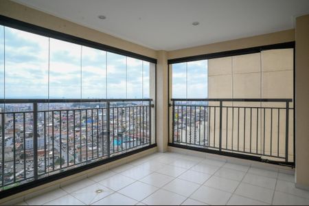 Apartamento para alugar com 67m², 2 quartos e 1 vaga Apartamento para alugar com 67m², 2 quartos e 1 vagaVaranda