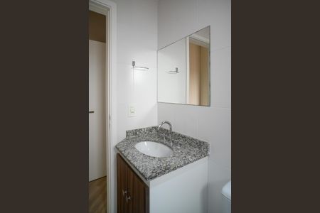 Apartamento para alugar com 67m², 2 quartos e 1 vaga Apartamento para alugar com 67m², 2 quartos e 1 vagaBanheiro