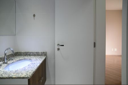 Apartamento para alugar com 67m², 2 quartos e 1 vaga Apartamento para alugar com 67m², 2 quartos e 1 vagaBanheiro Social