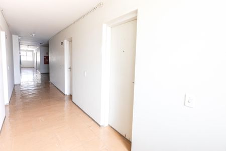 Apartamento à venda com 44m², 1 quarto e sem vaga