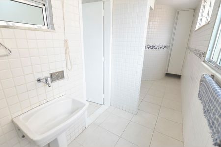 Apartamento para alugar com 82m², 2 quartos e 1 vaga Apartamento para alugar com 82m², 2 quartos e 1 vagaÁrea de Serviço