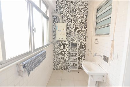 Apartamento para alugar com 82m², 2 quartos e 1 vaga Apartamento para alugar com 82m², 2 quartos e 1 vagaÁrea de Serviço