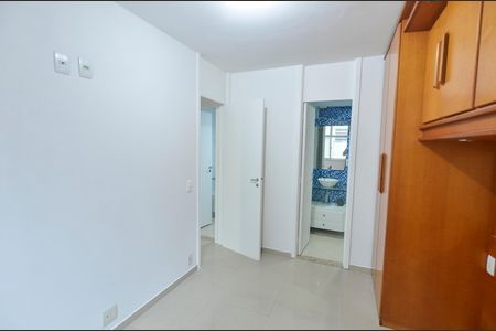 Apartamento para alugar com 82m², 2 quartos e 1 vaga Apartamento para alugar com 82m², 2 quartos e 1 vagaSuíte