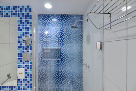 Apartamento para alugar com 82m², 2 quartos e 1 vaga Apartamento para alugar com 82m², 2 quartos e 1 vagaBanheiro da Suíte