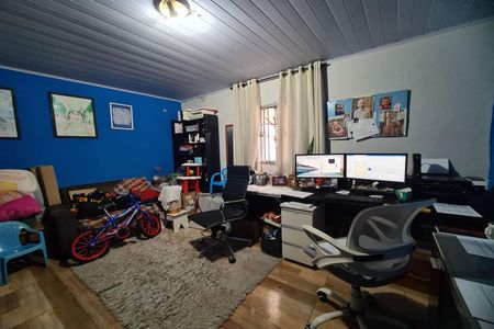 Quarto 1 de casa à venda com 2 quartos, 120m² em Jardim Caguassu, São Paulo