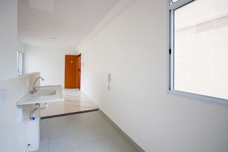 Cozinha de apartamento para alugar com 2 quartos, 41m² em Tribobó, São Gonçalo