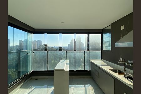Varanda de apartamento à venda com 3 quartos, 150m² em Vila Yara, Osasco