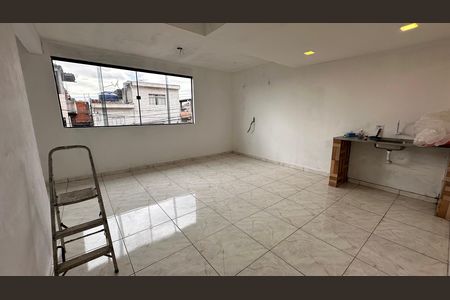 Casa para alugar com 2 quartos, 80m² em Jardim Capelinha, São Paulo
