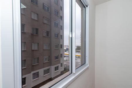 Vista da Janela do Quarto 2 de apartamento para alugar com 2 quartos, 37m² em Parque Industrial Tomas Edson, São Paulo