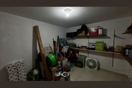 Casa à venda com 207m², 3 quartos e 5 vagas Casa à venda com 207m², 3 quartos e 5 vagasQuarto Apoio Garagem
