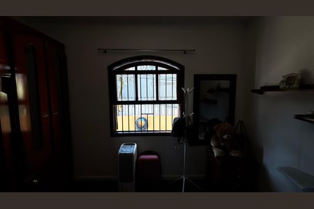 Casa à venda com 207m², 3 quartos e 5 vagas Casa à venda com 207m², 3 quartos e 5 vagasQuarto 2