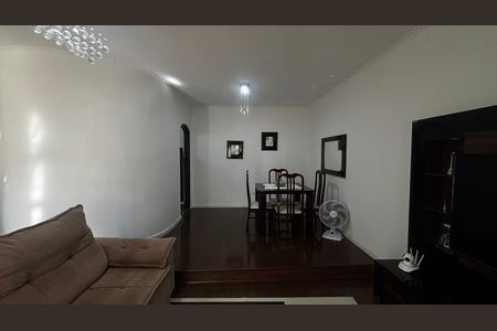 Sala de casa à venda com 3 quartos, 207m² em Vila Metalúrgica, Santo André