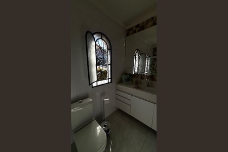 Banheiro da Suíte de casa à venda com 3 quartos, 207m² em Vila Metalúrgica, Santo André