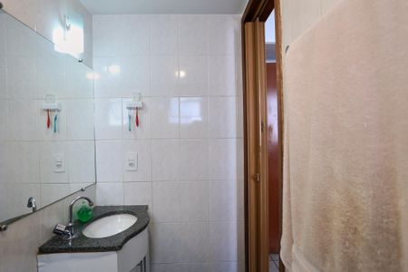 Apartamento à venda com 90m², 4 quartos e 1 vagaBanheiro da Suíte