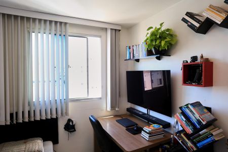 Apartamento à venda com 90m², 4 quartos e 1 vagaQuarto 2