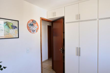 Apartamento à venda com 90m², 4 quartos e 1 vagaQuarto