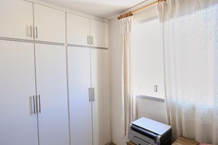 Apartamento à venda com 90m², 4 quartos e 1 vagaQuarto