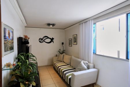 Sala de apartamento à venda com 4 quartos, 90m² em Silveira, Belo Horizonte