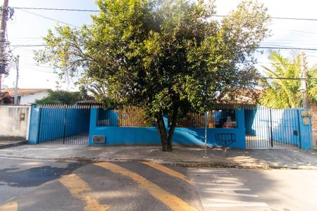 Casa à venda com 300m², 2 quartos e 2 vagas