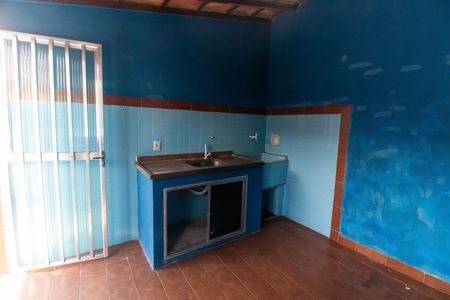 Casa à venda com 300m², 2 quartos e 2 vagas Casa à venda com 300m², 2 quartos e 2 vagasCozinha