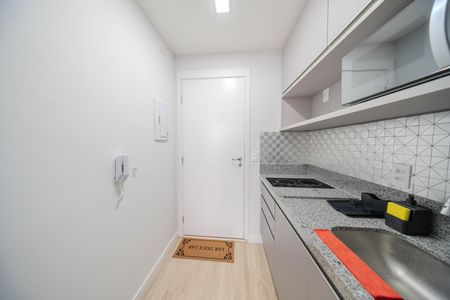 Cozinha de kitnet/studio para alugar com 1 quarto, 23m² em Consolação, São Paulo