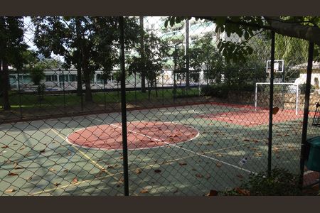 Apartamento para alugar com 90m², 2 quartos e 1 vagaQuadra