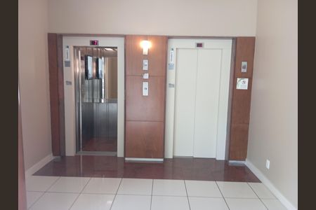Apartamento para alugar com 90m², 2 quartos e 1 vagaElevador