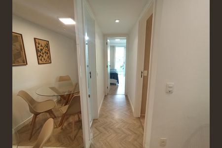 Apartamento para alugar com 90m², 2 quartos e 1 vagaCorredor 