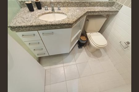 Apartamento para alugar com 90m², 2 quartos e 1 vagaBanheiro 