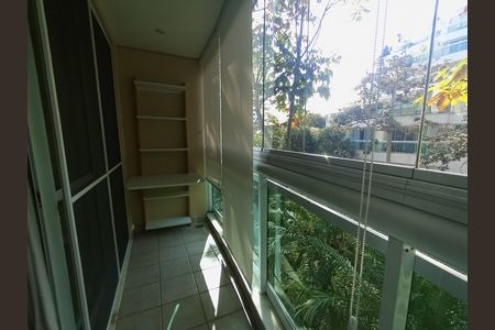 Apartamento para alugar com 90m², 2 quartos e 1 vagaVaranda suíte 