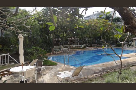 Apartamento para alugar com 90m², 2 quartos e 1 vagaÁrea comum - Piscina