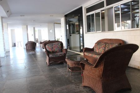 Apartamento para alugar com 100m², 3 quartos e 1 vaga Apartamento para alugar com 100m², 3 quartos e 1 vagaHall de entrada