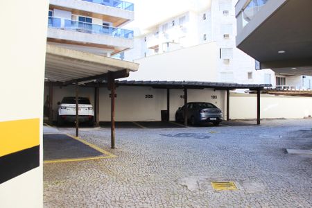 Garagem de apartamento para alugar com 3 quartos, 100m² em Vila Nova, Cabo Frio