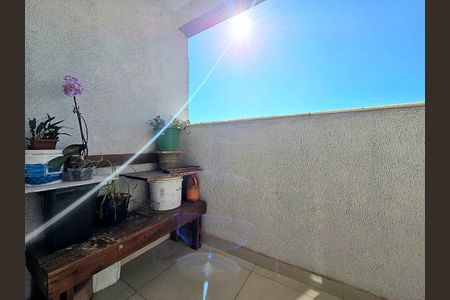 Varanda de apartamento à venda com 3 quartos, 90m² em Jardim Guanabara, Belo Horizonte