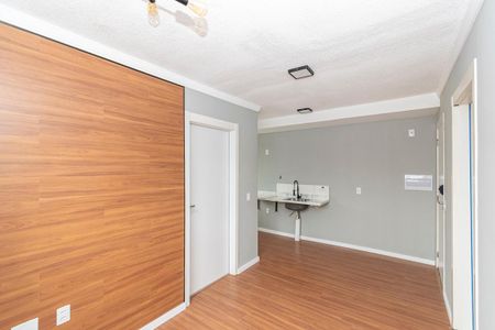Sala de apartamento à venda com 1 quarto, 37m² em Bonsucesso, Rio de Janeiro
