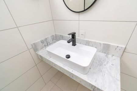 Banheiro de apartamento à venda com 1 quarto, 37m² em Bonsucesso, Rio de Janeiro