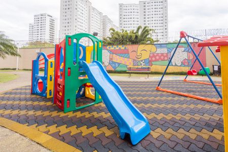 Área comum - Playground de apartamento para alugar com 2 quartos, 49m² em Jardim Sabara, São Paulo