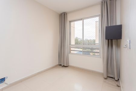 Sala de apartamento para alugar com 2 quartos, 49m² em Jardim Sabara, São Paulo