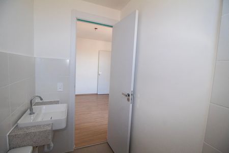Banheiro da suite  de apartamento à venda com 2 quartos, 51m² em Estoril, Belo Horizonte