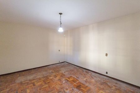 Casa para alugar com 100m², 3 quartos e 2 vagas Casa para alugar com 100m², 3 quartos e 2 vagasQuarto 2