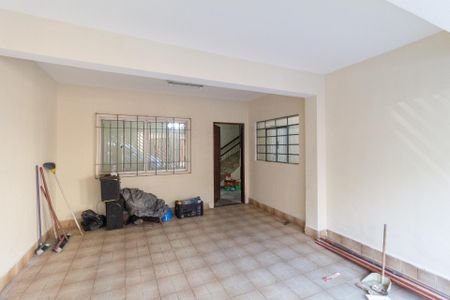 Garagem de casa para alugar com 3 quartos, 100m² em Jardim Roberto, Osasco