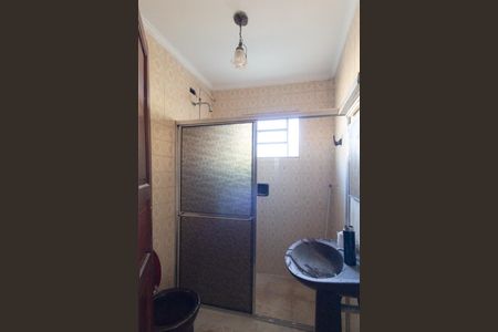 Casa para alugar com 100m², 3 quartos e 2 vagas Casa para alugar com 100m², 3 quartos e 2 vagasBanheiro 2