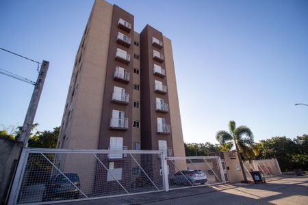 Apartamento para alugar com 52m², 2 quartos e 1 vaga Apartamento para alugar com 52m², 2 quartos e 1 vagaFachada