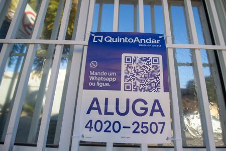 Apartamento para alugar com 52m², 2 quartos e 1 vaga Apartamento para alugar com 52m², 2 quartos e 1 vagaFachada