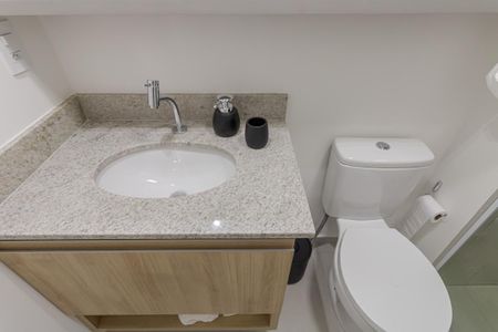 Studio para alugar com 25m², 1 quarto e sem vaga Studio para alugar com 25m², 1 quarto e sem vagaBanheiro