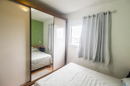 Apartamento à venda com 54m², 2 quartos e 2 vagas Apartamento à venda com 54m², 2 quartos e 2 vagasSuíte