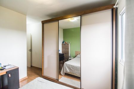 Apartamento à venda com 54m², 2 quartos e 2 vagas Apartamento à venda com 54m², 2 quartos e 2 vagasSuíte