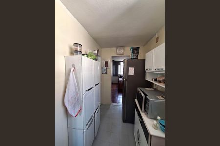 Apartamento à venda com 48m², 2 quartos e 1 vaga Apartamento à venda com 48m², 2 quartos e 1 vagaCozinha
