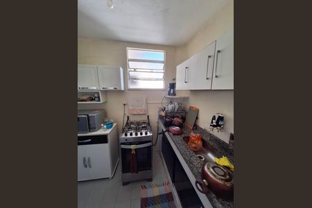 Apartamento à venda com 48m², 2 quartos e 1 vaga Apartamento à venda com 48m², 2 quartos e 1 vagaCozinha